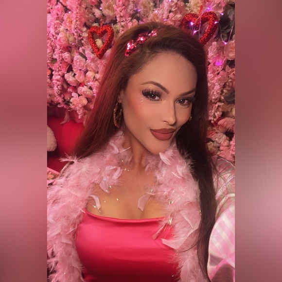 The World is my Runway ❥ - Picture 5 of 7